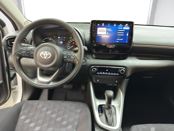 Vehicle image 9 Vehicle image 9