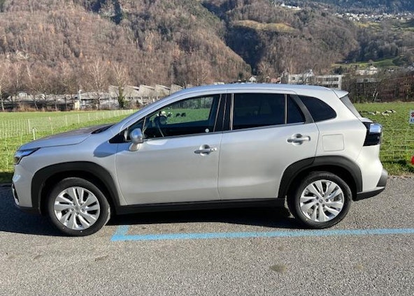 Vehicle image 4 Vehicle image 4