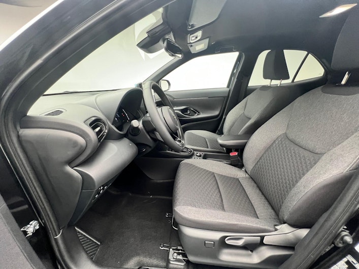 Vehicle image TOYOTA YARIS CROSS