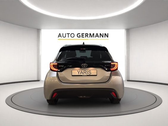 Vehicle image 5 Vehicle image 5