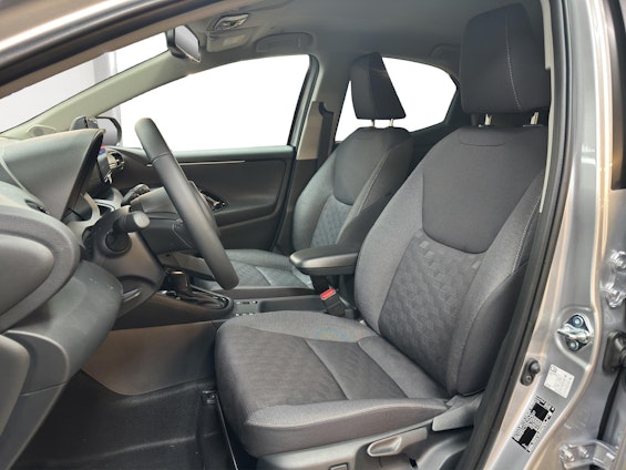 Vehicle image 7 Vehicle image 7