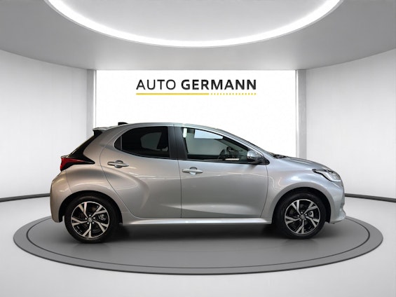 Vehicle image 6 Vehicle image 6