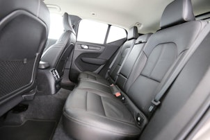 Vehicle image VOLVO XC40 1.5 T5 PiH Inscription