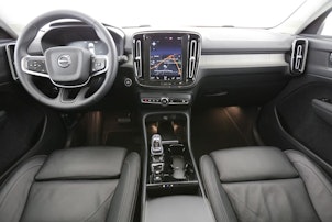 Vehicle image VOLVO XC40 1.5 T5 PiH Inscription