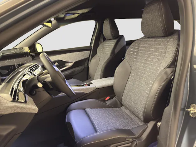 Peugeot 5008 1.2 Hybrid Allure Premium