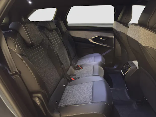 Peugeot 5008 1.2 Hybrid Allure Premium