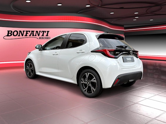 Vehicle image 4 Vehicle image 4