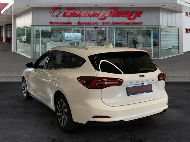 Ford Focus SW 1.0i EcoB Hybrid 155 Titanium