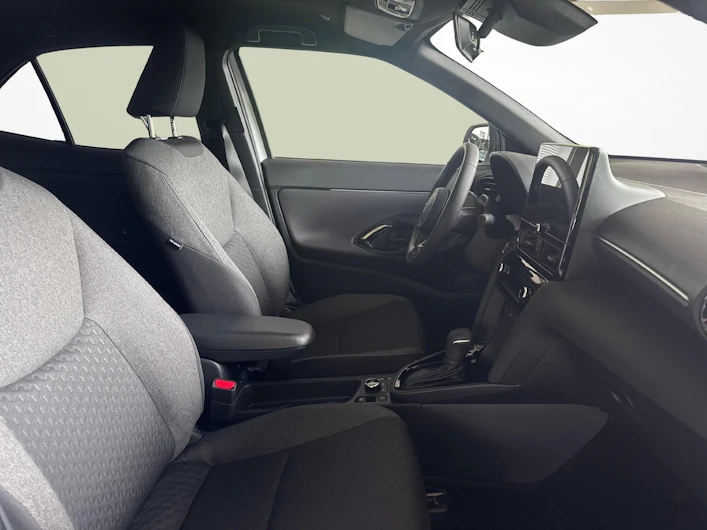 Fahrzeugbild TOYOTA YARIS CROSS