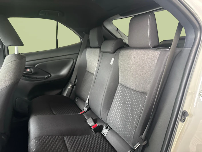Fahrzeugbild TOYOTA YARIS CROSS