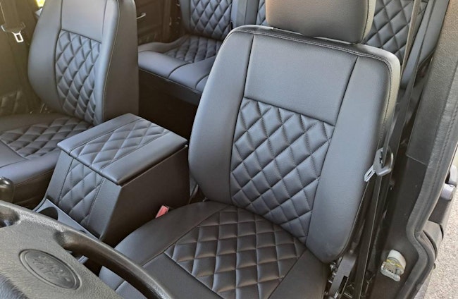 Vehicle image 6 Vehicle image 6