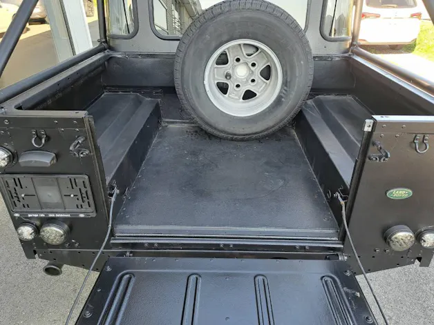 Land Rover Defender 110 double-cabine Pick-up 2.4 Tdi