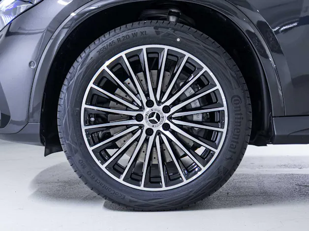 Mercedes-Benz GLC 300 de 4MATIC "EQ Star"