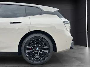 BMW iX xDrive45