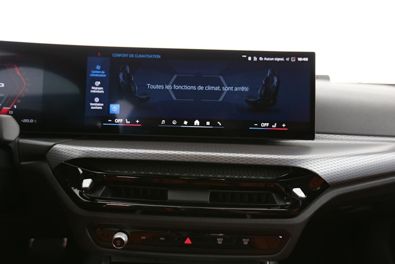 Vehicle image BMW 3 SERIES