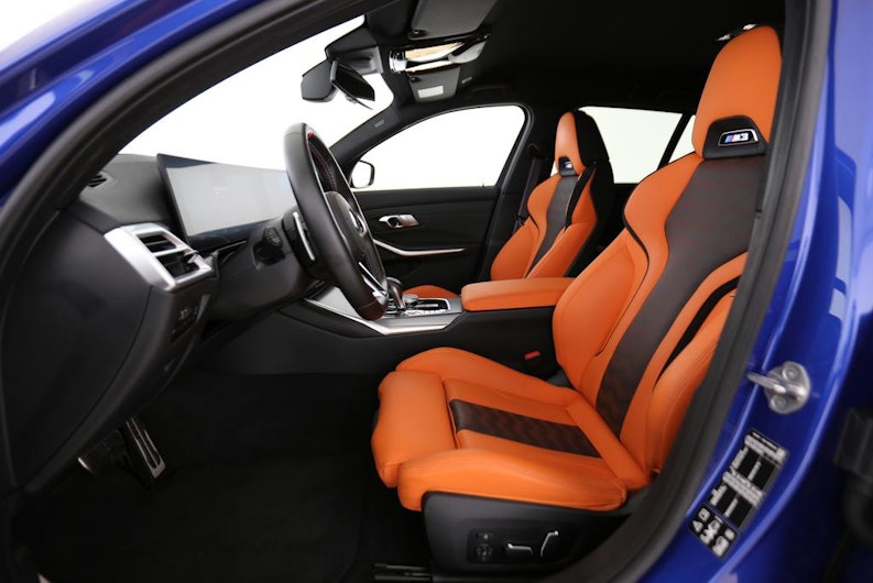 Vehicle image BMW 3 SERIES