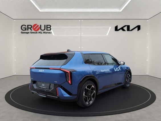 Vehicle image 4 Vehicle image 4