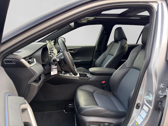 Vehicle image TOYOTA RAV-4