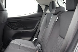 Vehicle image TOYOTA Yaris 1.5 VVT-i HSD Comfort