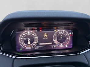 Vehicle image LAND ROVER Range Rover Evoque 2.0 T R-Dynamic S