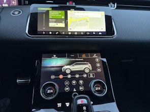 Vehicle image LAND ROVER Range Rover Evoque 2.0 T R-Dynamic S