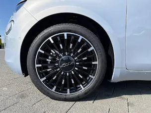 Fiat 500 La Prima