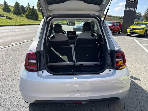 Fiat 500 La Prima