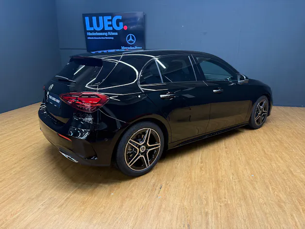 Mercedes-Benz A 200 - AMG - NightStar / DISTRONIC / 360 Grad Kamera