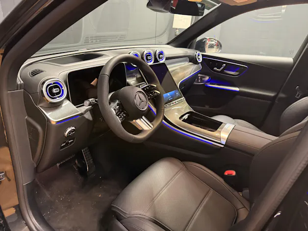 Mercedes-Benz GLC 300 d 4M - AMG / DISTRONIC / 360 Grad Kamera