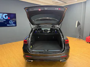 Mercedes-Benz GLC 300 d 4M - AMG / DISTRONIC / 360 Grad Kamera