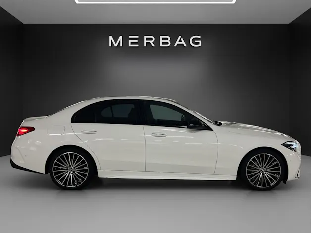 Mercedes-Benz C 300 4 Matic