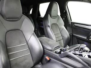 Porsche Cayenne GTS