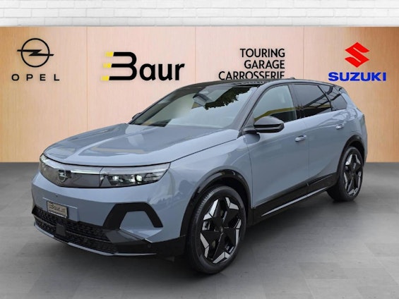 First vehicle image First vehicle image