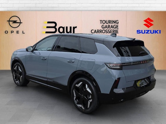 Vehicle image 2 Vehicle image 2