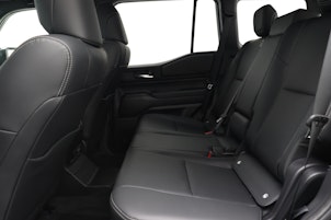 image du véhicule TOYOTA Land Cruiser 2.8 D 48V Style