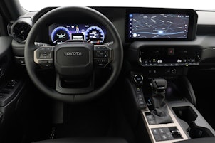 image du véhicule TOYOTA Land Cruiser 2.8 D 48V Style