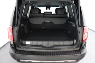 Toyota Land Cruiser 2.8 D 48V Style