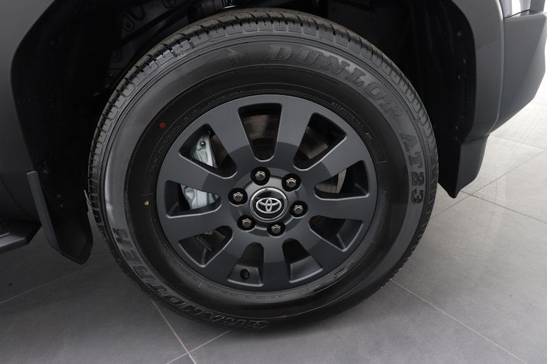 image du véhicule TOYOTA LANDCRUISER