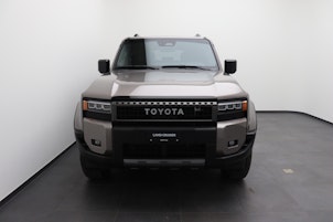 Vehicle image TOYOTA Land Cruiser 2.8 Invincible