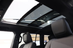 Vehicle image TOYOTA Land Cruiser 2.8 Invincible