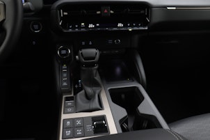 Vehicle image TOYOTA Land Cruiser 2.8 Invincible