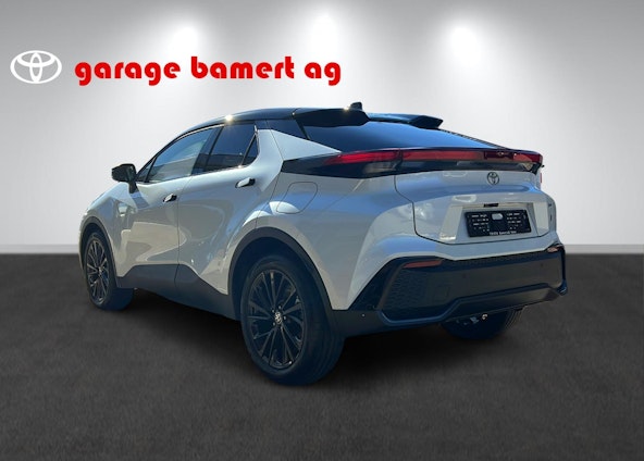 Vehicle image 3 Vehicle image 3