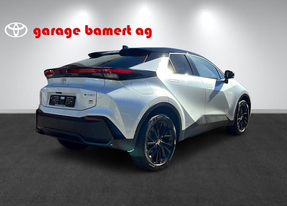 Vehicle image 5 Vehicle image 5