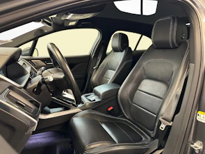 Fahrzeugbild JAGUAR I-Pace EV400 SE AWD