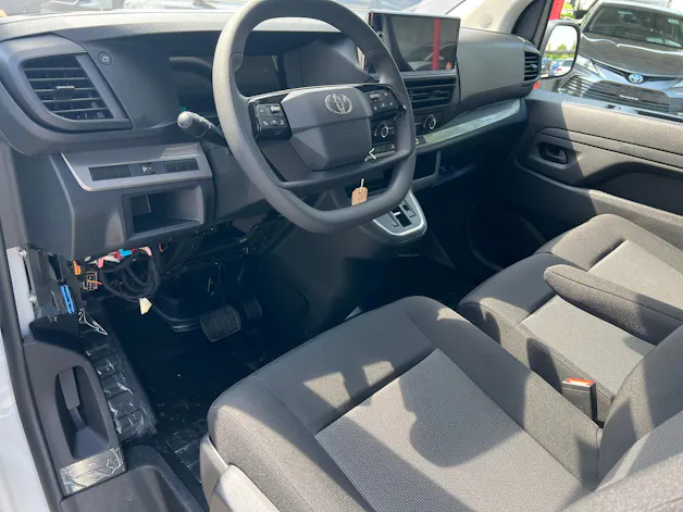 Toyota PROACE Van L2 2.0 D Advanced