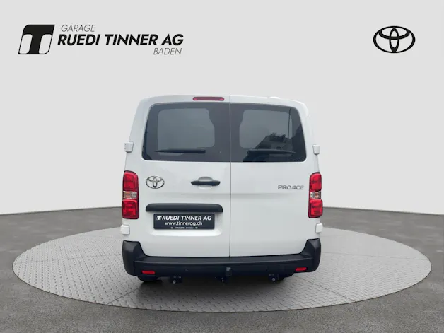 Toyota PROACE Van L2 2.0 D Advanced