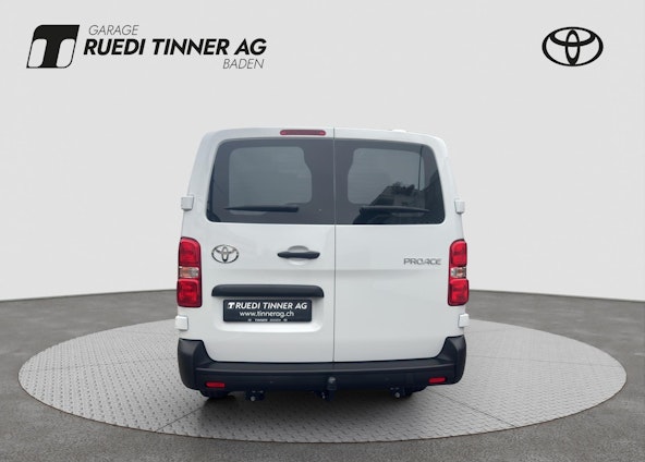 Vehicle image 5 Vehicle image 5