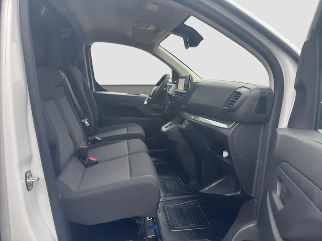 Toyota PROACE Van L2 2.0 D Advanced