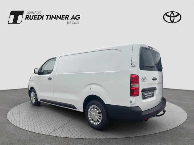 Toyota PROACE Van L2 2.0 D Advanced