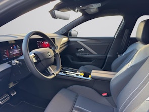 Vehicle image OPEL Astra 1.6 T PHEV 180 Swiss Plus